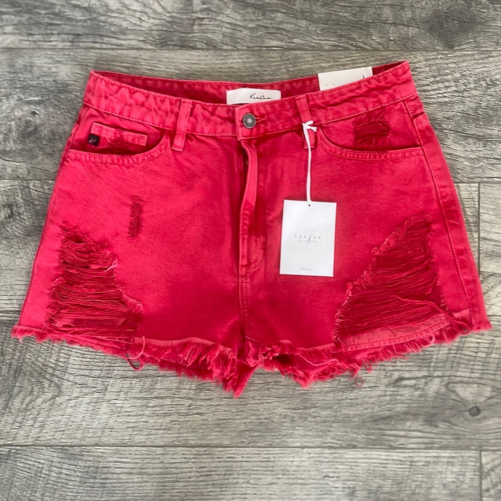 KanCan: red distressed denim shorts
